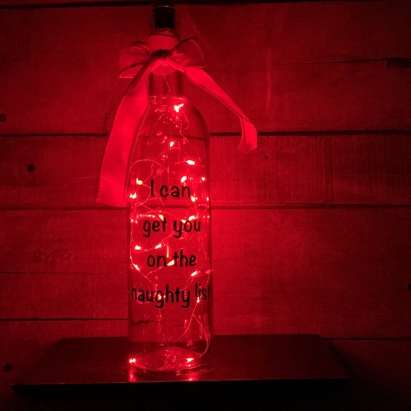 ‘I Can Get you on the Naughty List’ Wine Bottle Lantner - Picture 5 of 6